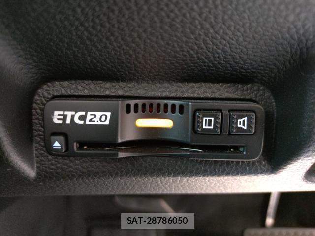 Honda VEZEL 2023-07 8053469-14
