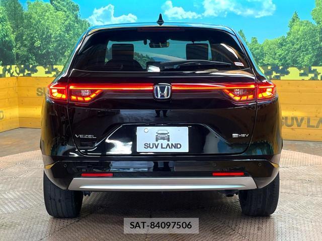 Honda VEZEL 2022-04 8054088-14