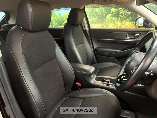 Honda VEZEL 2022-04 8054088-7