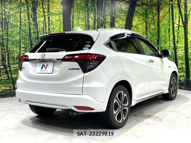 Honda VEZEL 2019-09 8054168-17