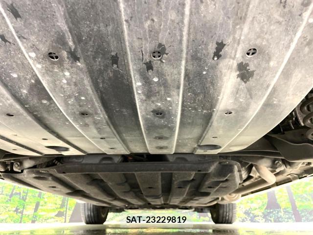 Honda VEZEL 2019-09 8054168-19