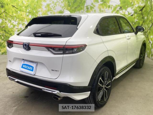 Honda VEZEL 2022-11 8054395-2