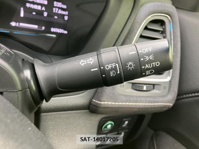 Honda VEZEL 2019-06 8054512-15