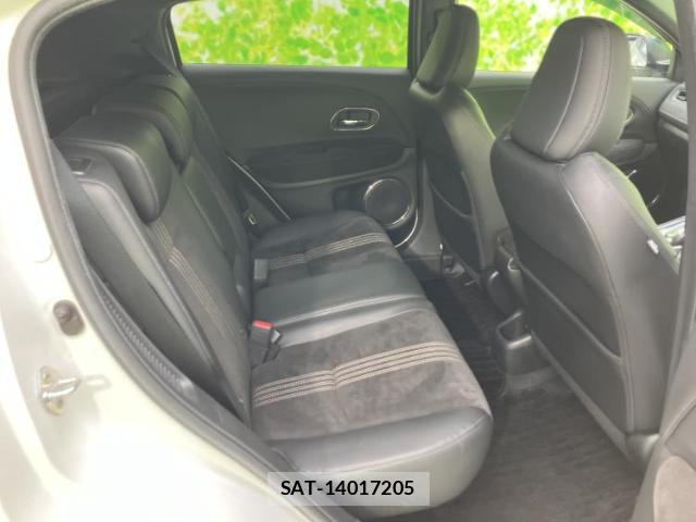 Honda VEZEL 2019-06 8054512-4