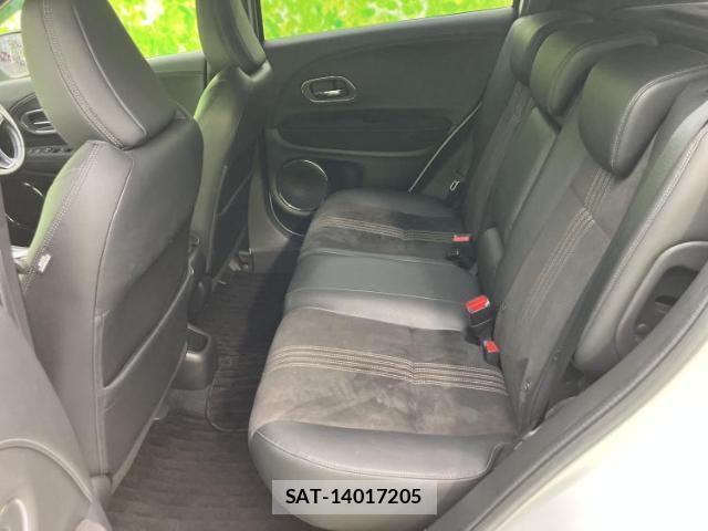 Honda VEZEL 2019-06 8054512-6