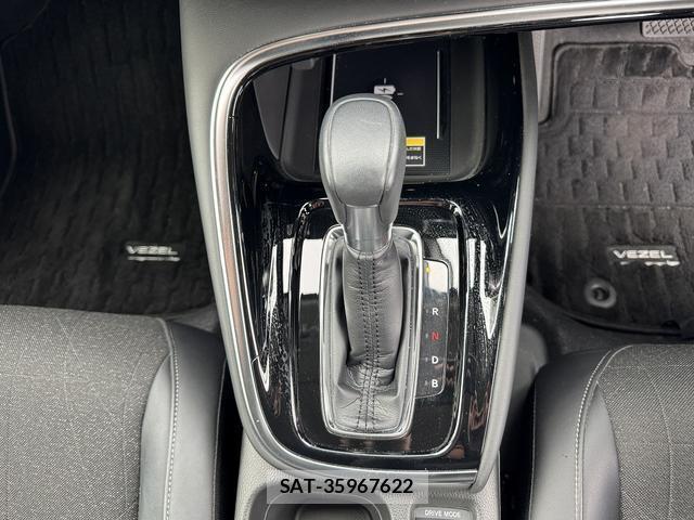 Honda VEZEL 2021-06 8054974-12