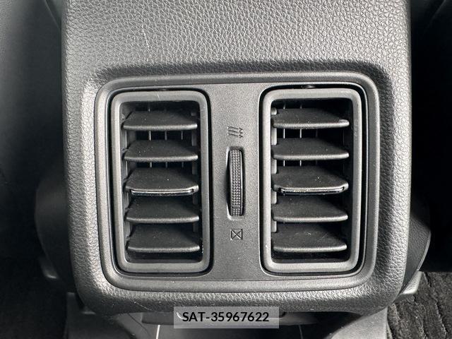 Honda VEZEL 2021-06 8054974-17
