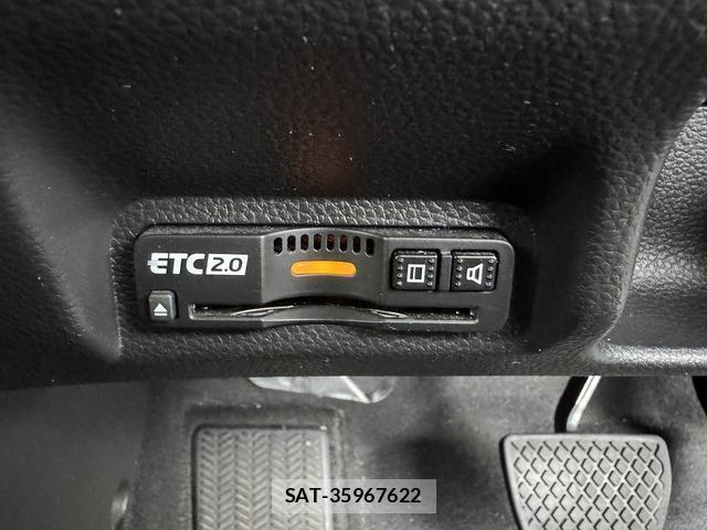 Honda VEZEL 2021-06 8054974-7
