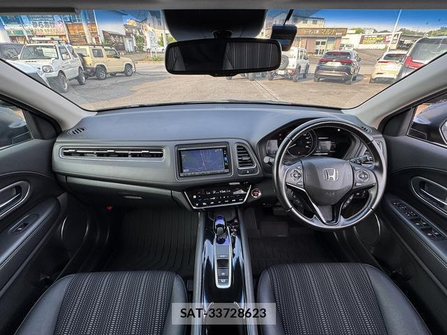 Honda VEZEL 2016-11 8054977-1