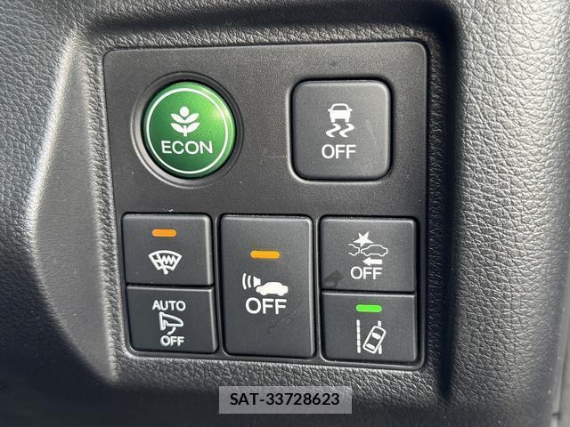 Honda VEZEL 2016-11 8054977-8