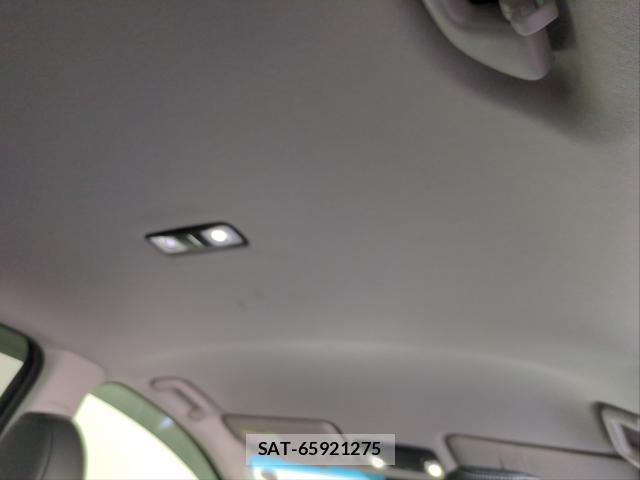Honda VEZEL 2017-09 8054985-16