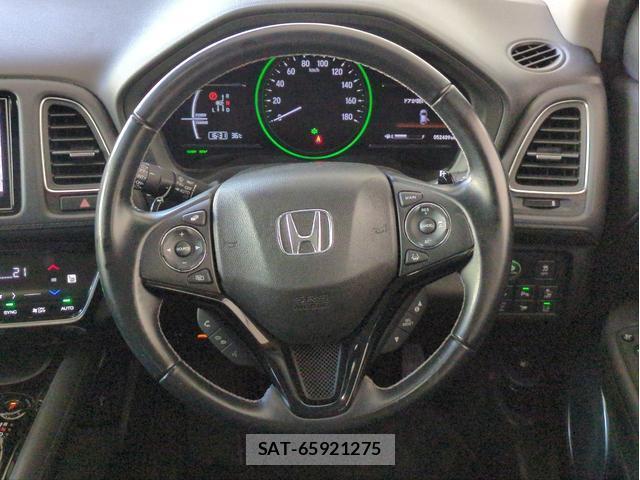 Honda VEZEL 2017-09 8054985-17