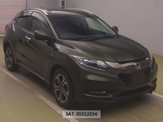 Honda VEZEL 2017-06 8055041-10