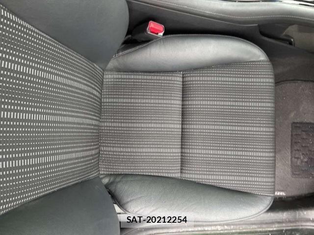 Honda VEZEL 2017-06 8055041-5