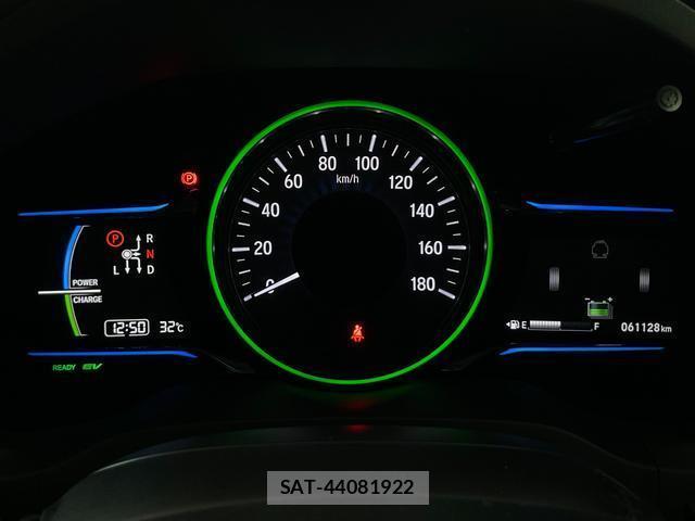 Honda VEZEL 2014-06 8055556-11