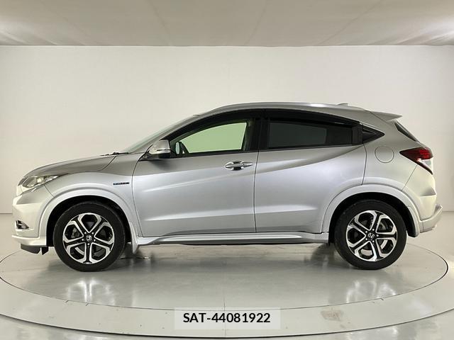 Honda VEZEL 2014-06 8055556-3