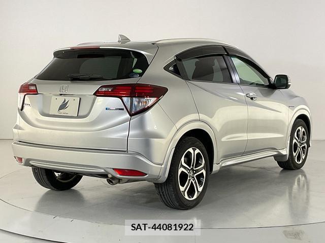 Honda VEZEL 2014-06 8055556-6