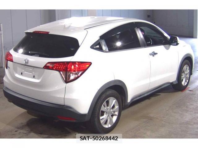 Honda VEZEL 2017-06 8055584-3