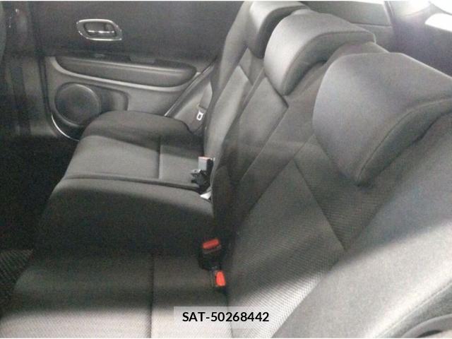 Honda VEZEL 2017-06 8055584-6
