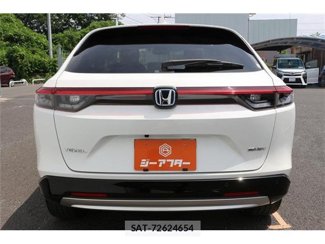Honda VEZEL 2021-08 8055666-9