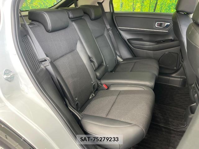 Honda VEZEL 2022-03 8055782-8