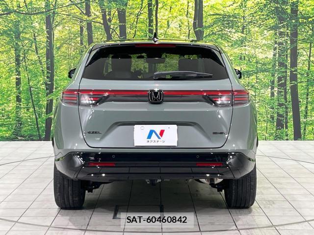 Honda VEZEL 2025-01 8056035-14