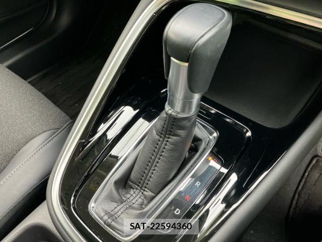 Honda VEZEL 2021-07 8056153-17