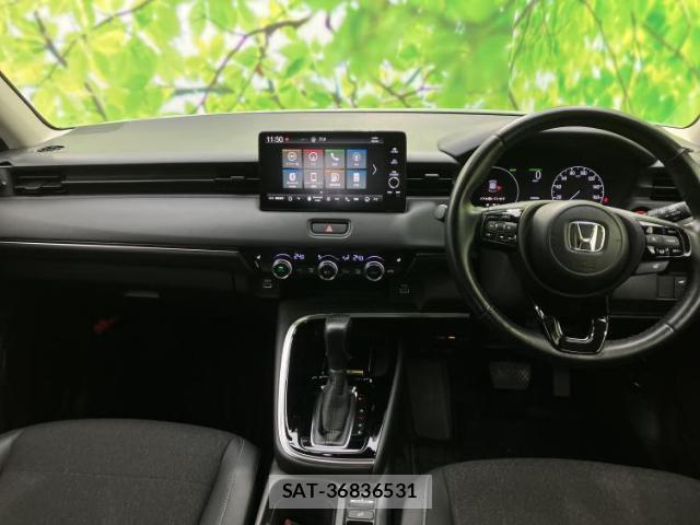 Honda VEZEL 2023-01 8056205-3