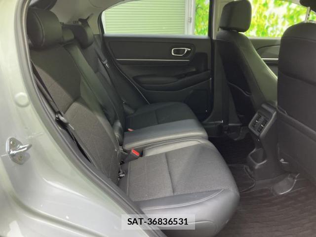Honda VEZEL 2023-01 8056205-5