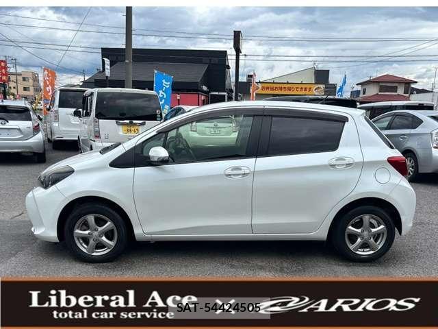 Toyota VITZ 2015-02 8053556-4