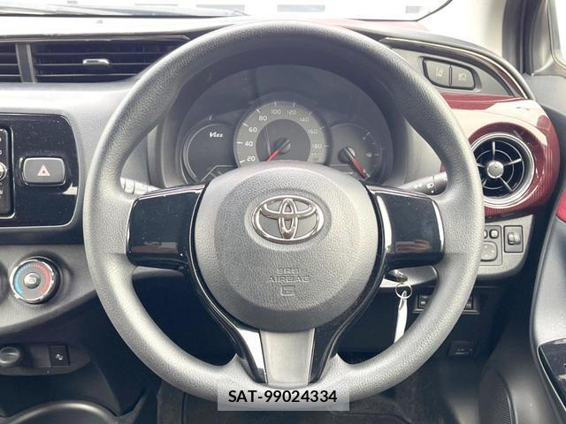 Toyota VITZ 2017-08 8053709-6