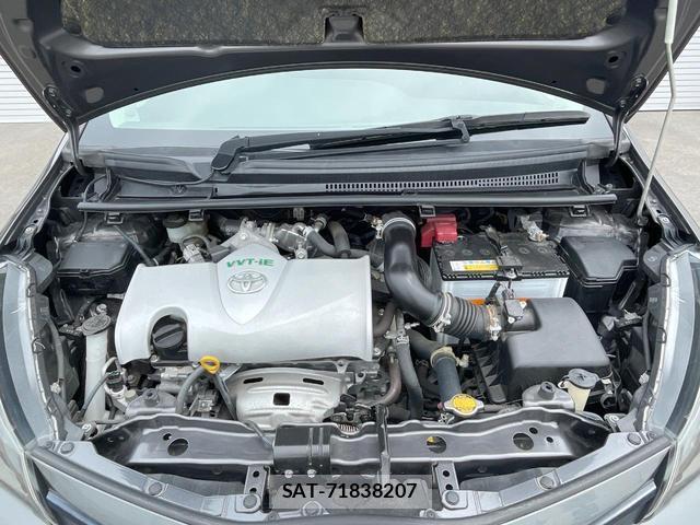 Toyota VITZ 2015-06 8054408-15