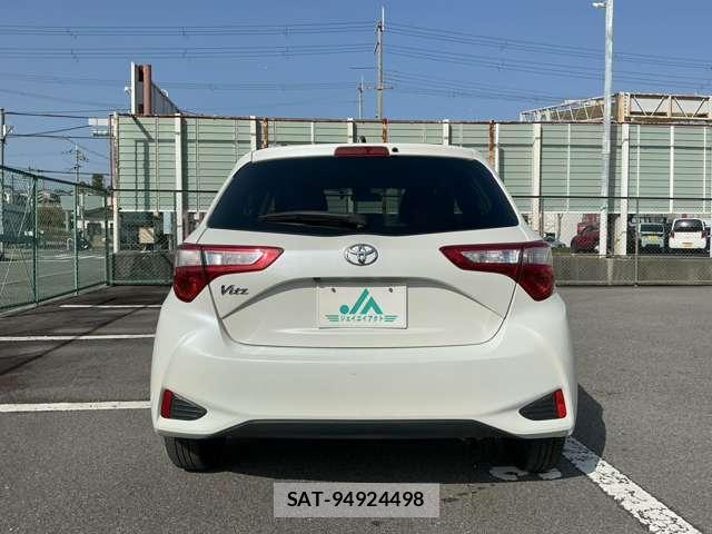 Toyota VITZ 2019-02 8055227-4