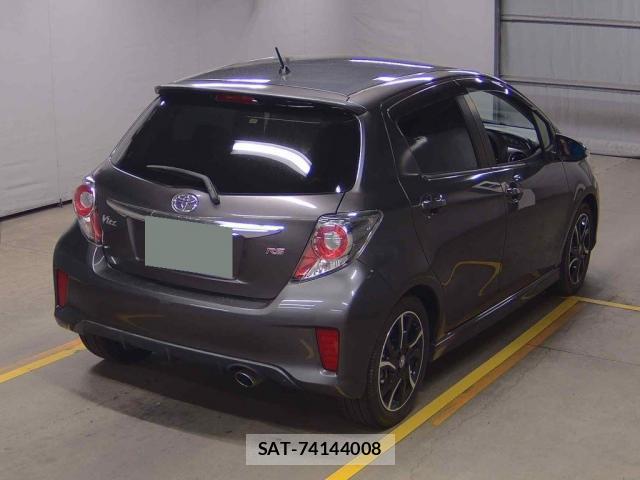 Toyota VITZ 2016-02 8055587-1