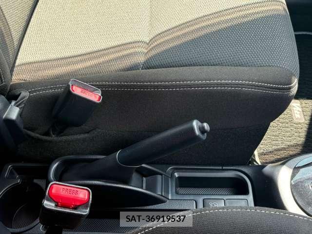 Toyota VITZ 2019-07 8055988-17