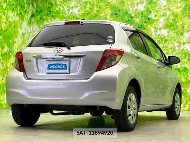 Toyota VITZ 2011-09 8056151-2