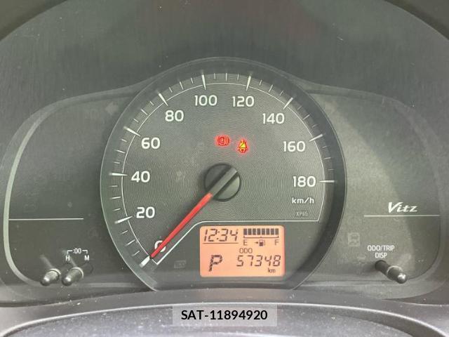 Toyota VITZ 2011-09 8056151-9