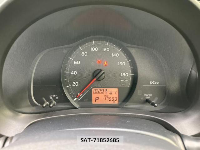 Toyota VITZ 2012-03 8056209-11