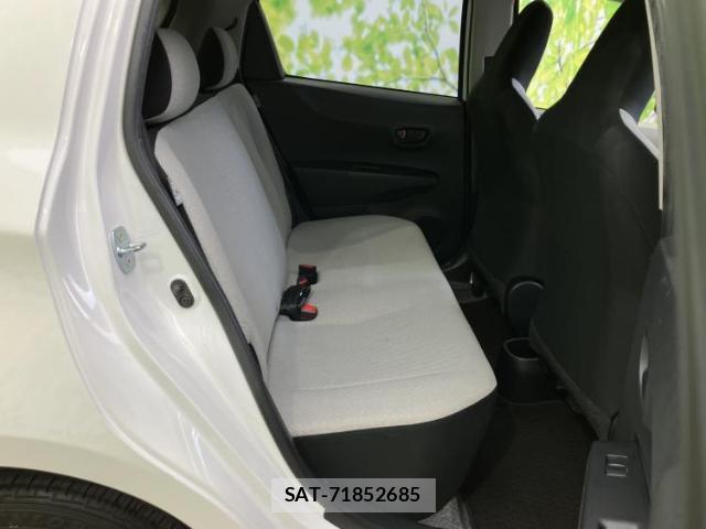 Toyota VITZ 2012-03 8056209-4