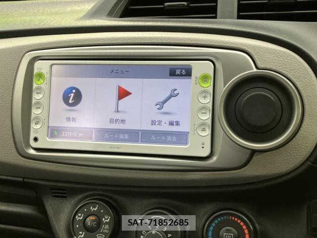 Toyota VITZ 2012-03 8056209-8
