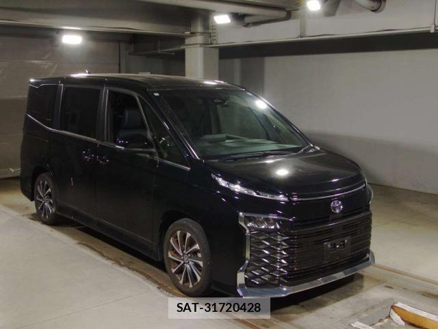 Toyota VOXY 2022-07 8053329-3