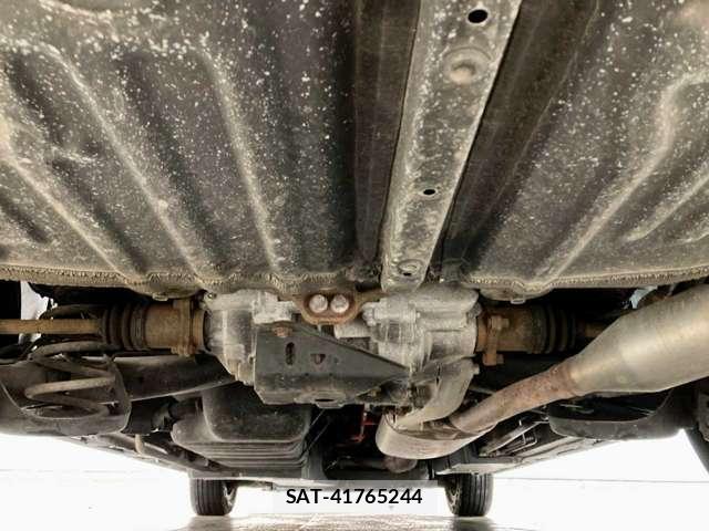 Toyota VOXY 2022-03 8053410-5