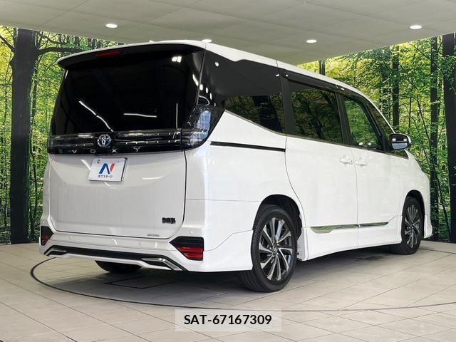 Toyota VOXY 2023-01 8053425-17