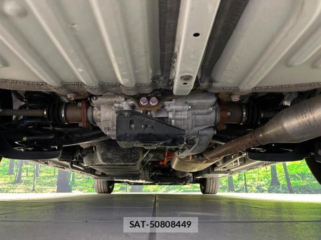 Toyota VOXY 2023-03 8053593-19