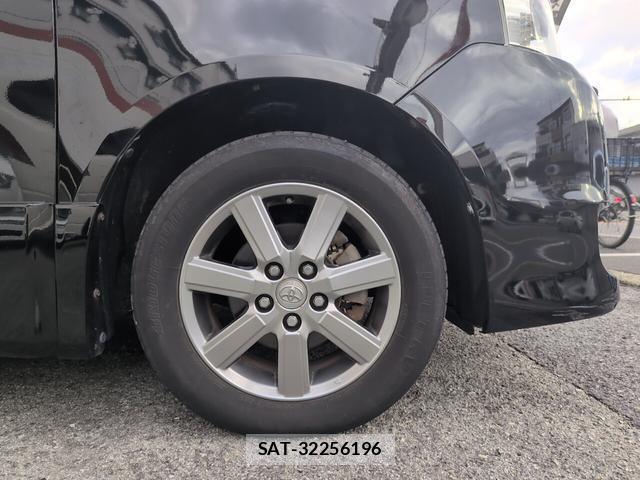 Toyota VOXY 2009-11 8053625-8