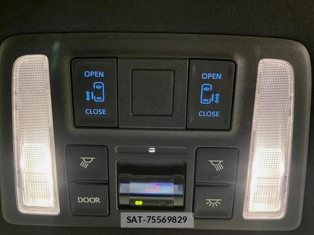 Toyota VOXY 2025-05 8053699-5