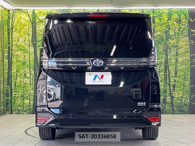 Toyota VOXY 2023-03 8053704-16