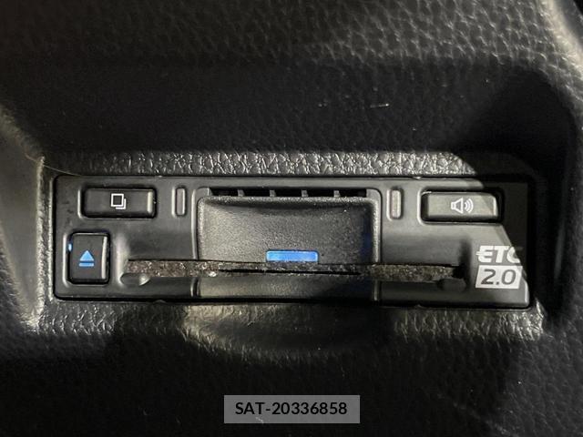 Toyota VOXY 2023-03 8053704-7