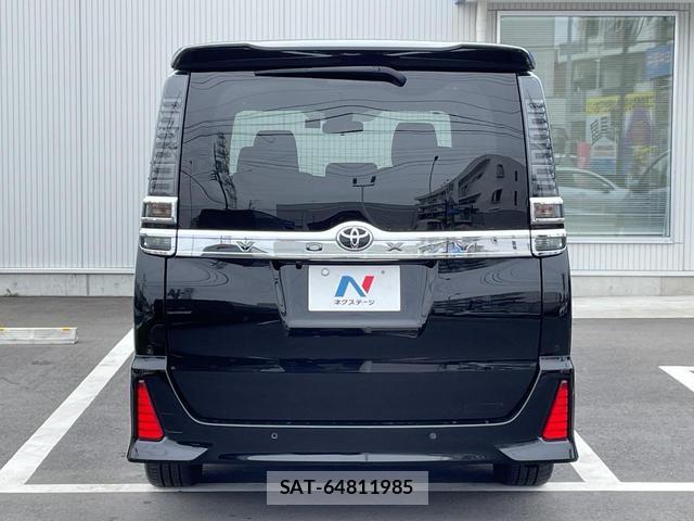 Toyota VOXY 2020-02 8053735-16