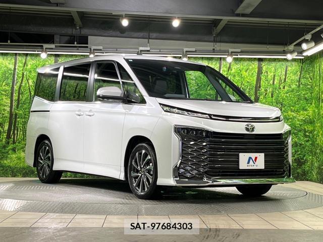 Toyota VOXY 2025-09 8053774-16
